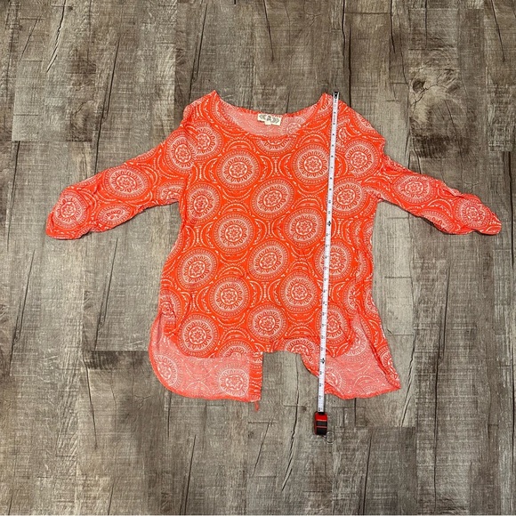 Pink Rose‎ Paisley Abstract Hi Low Blouse - Picture 5 of 8